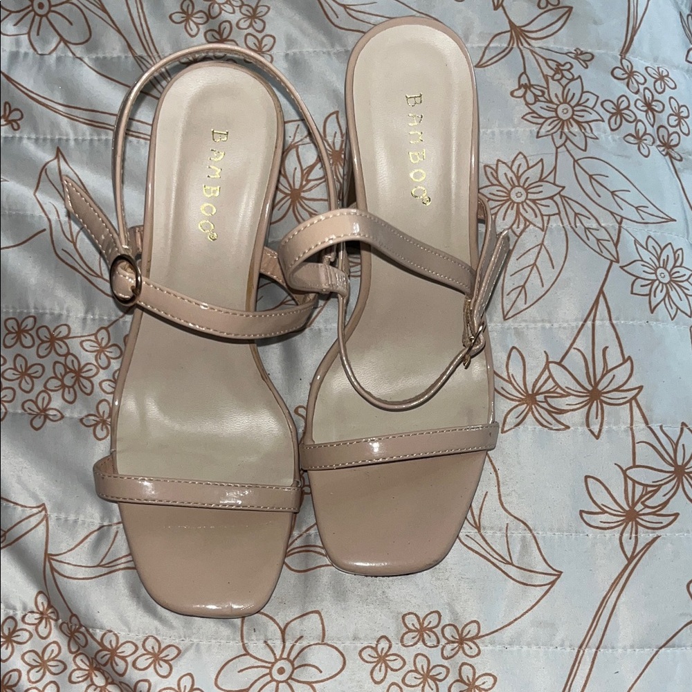 BAMBOO Women's Nude Heels